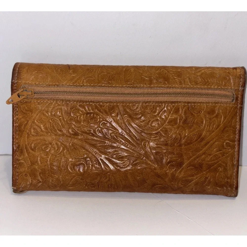 Vintage Embossed Floral Top Grain Leather Tri Fold Wallet Tan Brown